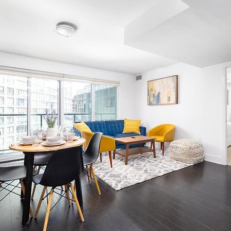 Upscale & Modern 2Bd + Den 2Ba Heart Of Downtown! Toronto Exterior foto
