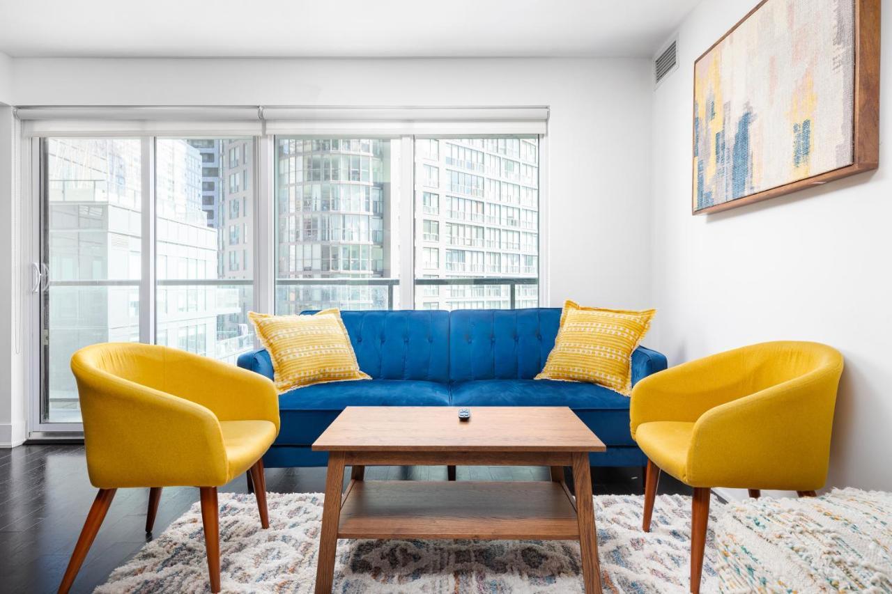 Upscale & Modern 2Bd + Den 2Ba Heart Of Downtown! Toronto Exterior foto
